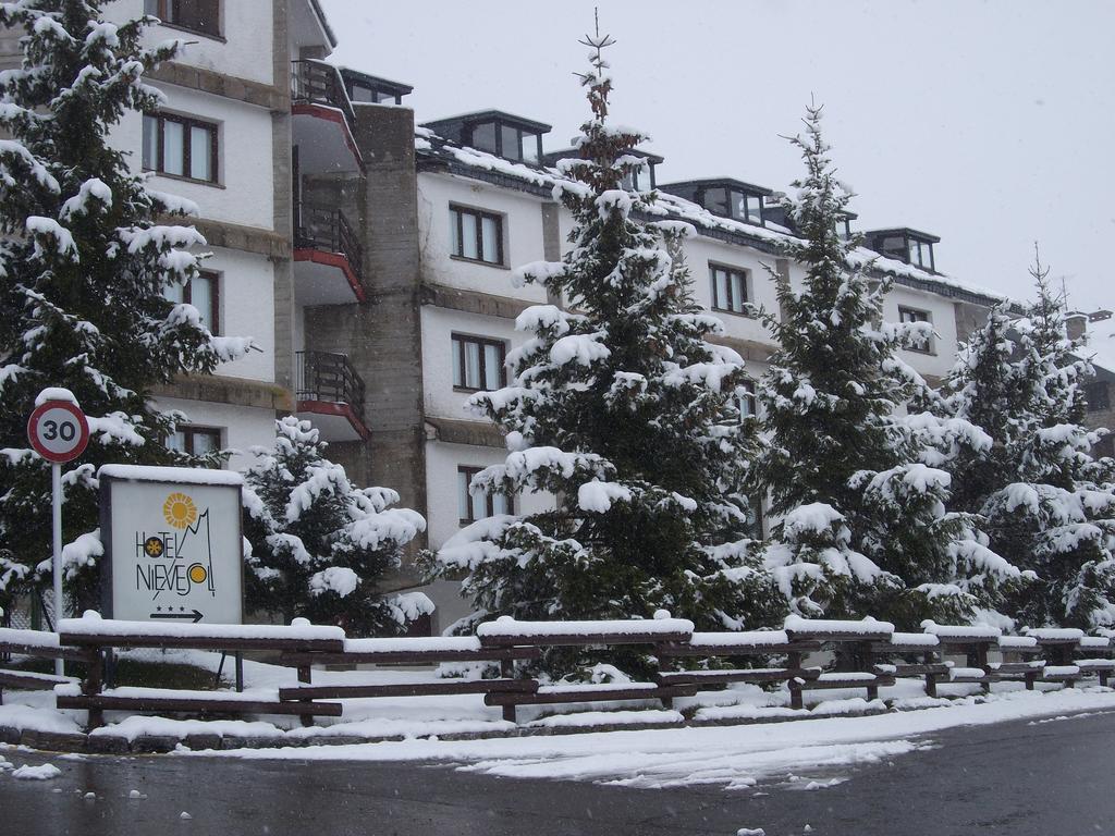 Hotel Nievesol Формигал Екстериор снимка